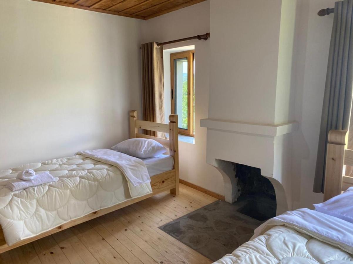 Guest House Qafe Dardha - Tomorr National Park Qafe Dardhe Εξωτερικό φωτογραφία