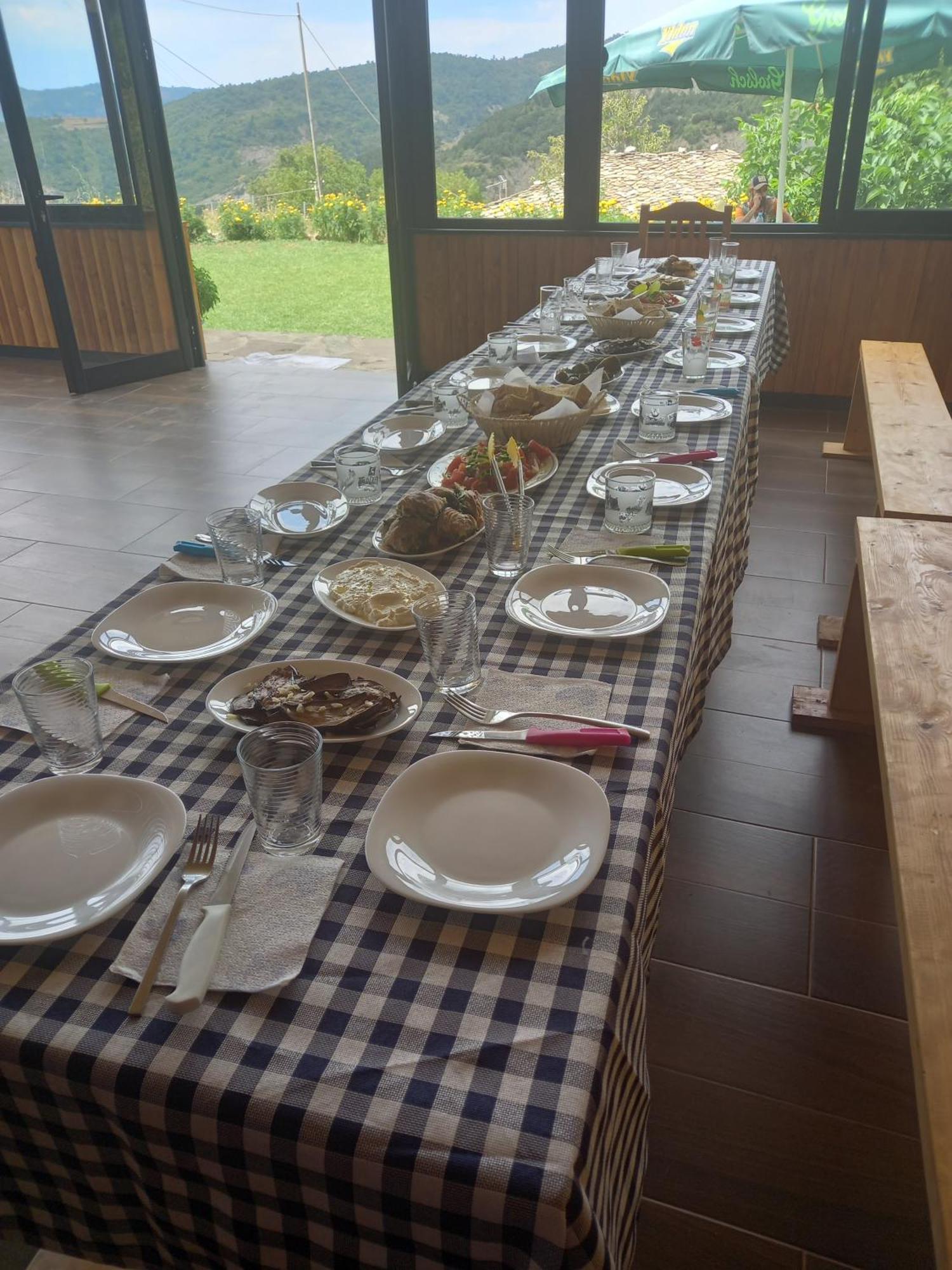 Guest House Qafe Dardha - Tomorr National Park Qafe Dardhe Εξωτερικό φωτογραφία